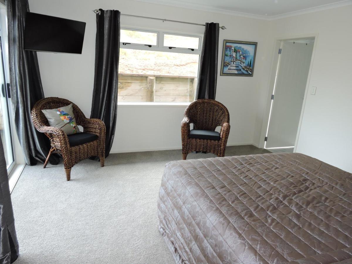 5 Acres B&B Tokoroa Extérieur photo