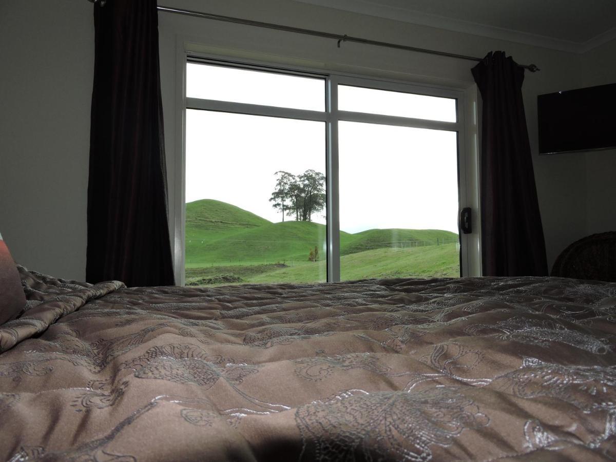 5 Acres B&B Tokoroa Extérieur photo